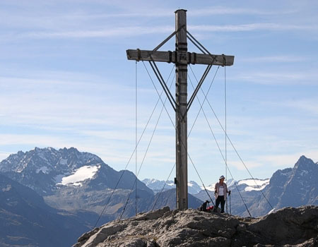 sommer bergsteigen unterkunft st anton schön